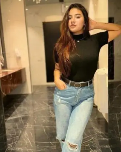 Escorts Hukeri